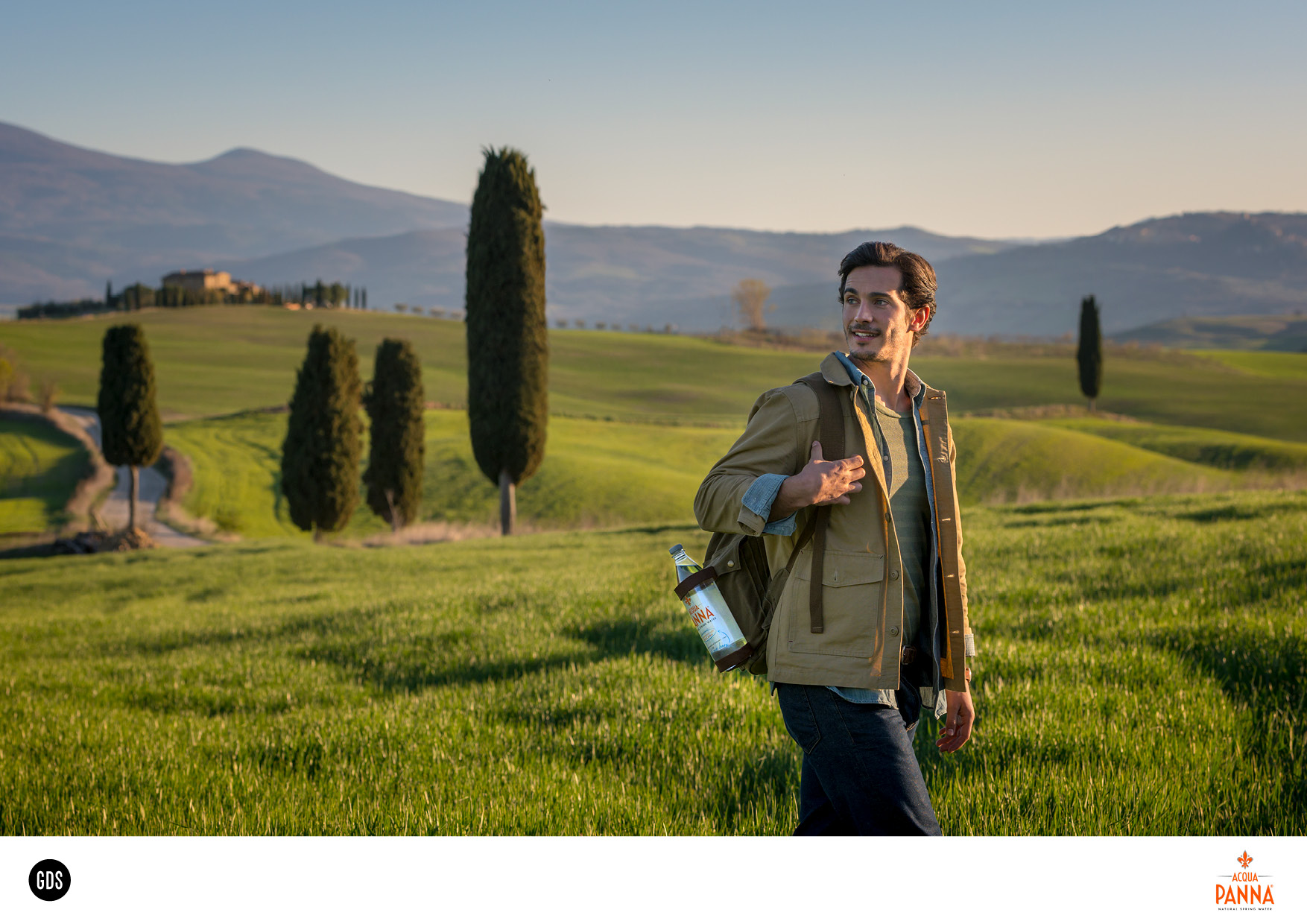 Foto COMMERCIAL   ACQUA PANNA