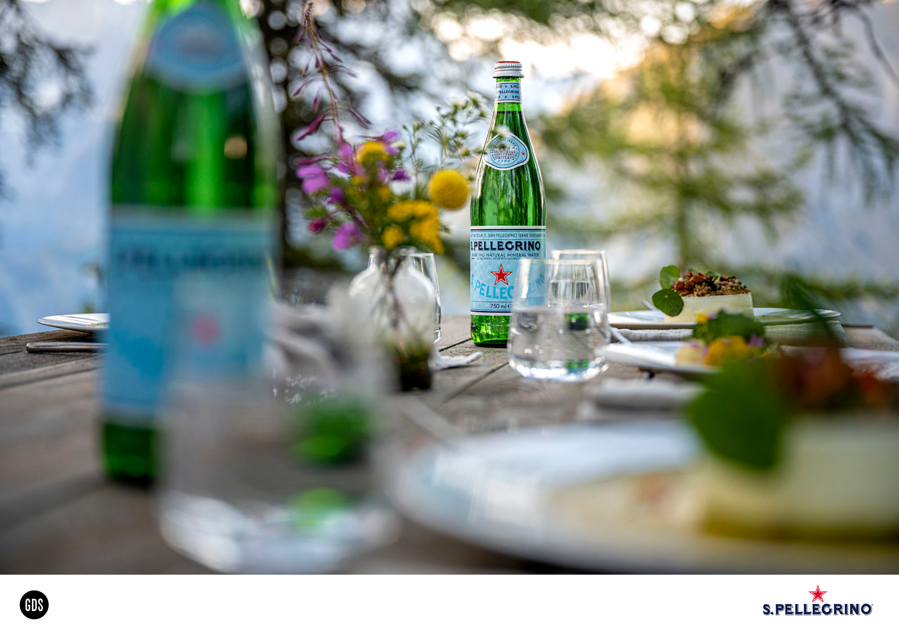 Foto COMMERCIAL   S.PELLEGRINO